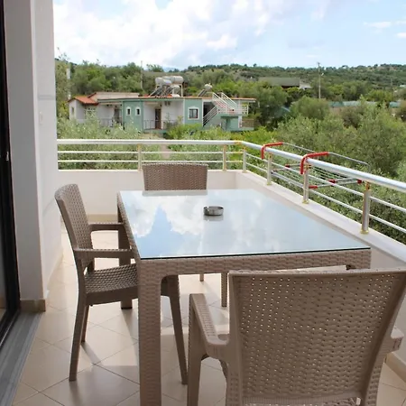 Vila Bilali Apartmán Ksamil