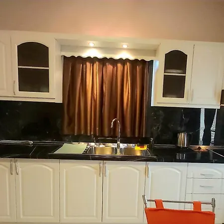 Apartment Vila Bilali